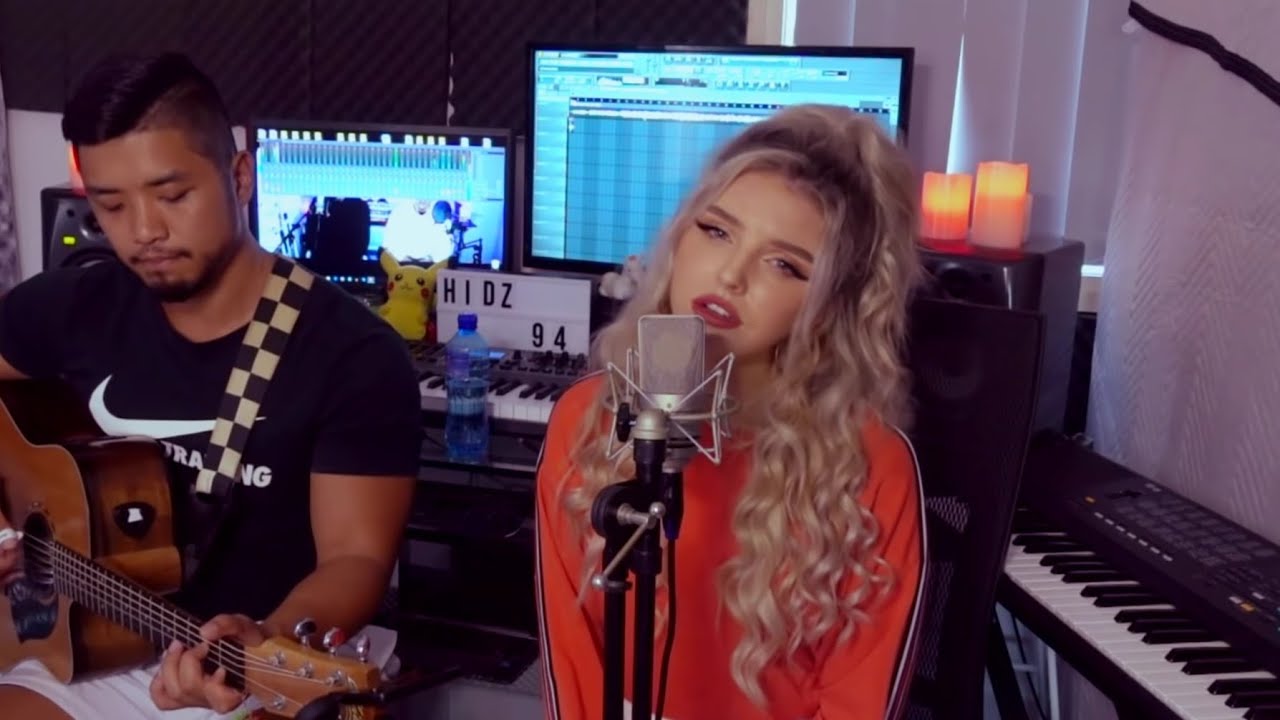 Studio Session — Behind the Scenes