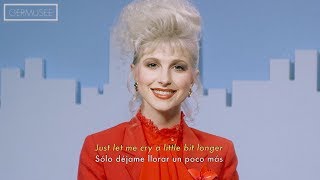 Paramore - Rose-Colored Boy (Subtitulada en Español/English Sub) [Official Video]