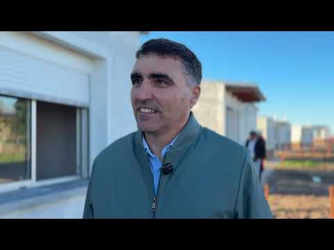 Andrés Lima Presidente de MEVIR - Entrega de 14 viviendas en Barker departamento de Colonia