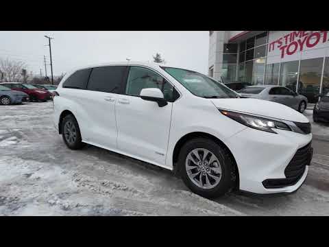 2021 Toyota Sienna LE 8-Passenger FWD in White for sale at Aurora Toyota in Aurora, ON