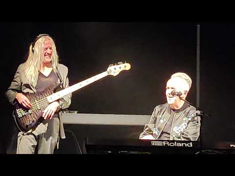 Howard Jones und Nick Beggs (Kajagoogoo) Live Berlin Columbia Theater
