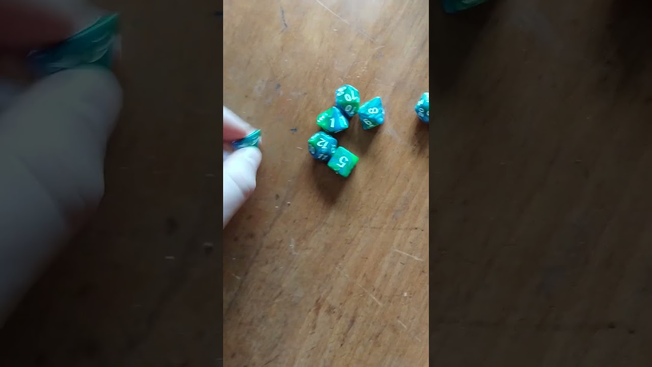 Day 252, picking up the D4 is hard #dice #shorts