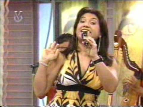 Arelys Monagas - Programa Mujeres con Historia y Hombres también, cantando Mi Nuevo Golpe