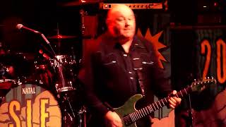 Stiff Little Fingers - Roots, Radicals, Rockers &amp; Reggae