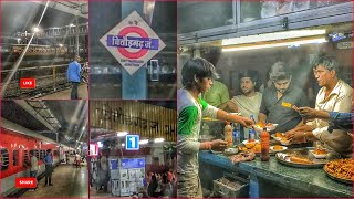preview picture of video 'Chittodgarh railway station |09724 Bandra Jaipur holiday special arrival night view| indian railways'