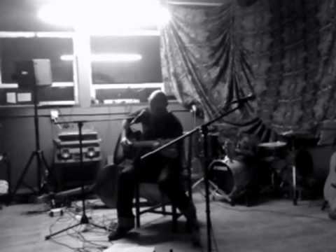 Robyn G Shiels - Live at Belnash 2012