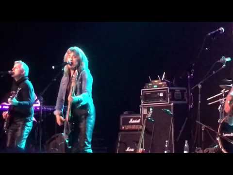 Suzi Quatro - I Don't Do Gentle. Live in Næstved Arena Denmark 12/11-16.