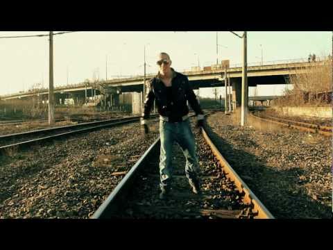 STAMBETO & Pavell - Kecove ( Sneakers )