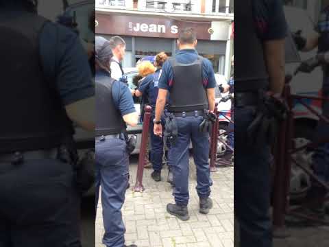 Femme qui respect rien sur Lille // police municipal aime pas être filmé