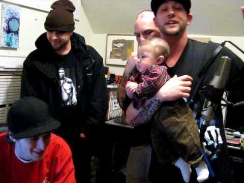 madness2012,outwrite and subtex drop the frees while outwrite holds the baby