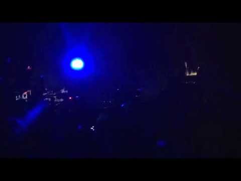 Dj Ralf @ Thaiti - Pescara plays Parade (Dominik Eulberg Remix)