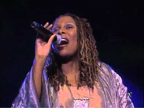 Brenda Russel - Piano In The Dark