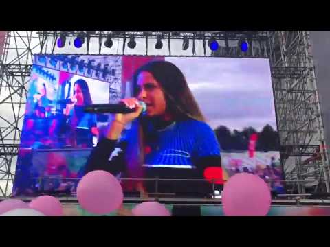 Cami y Alba Reche - Aqui Estoy (Coca Cola Music Experience 2019)