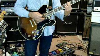 Video thumbnail for 1983 Epiphone Sheraton Japan Demo.mpg by IplayMusic2
