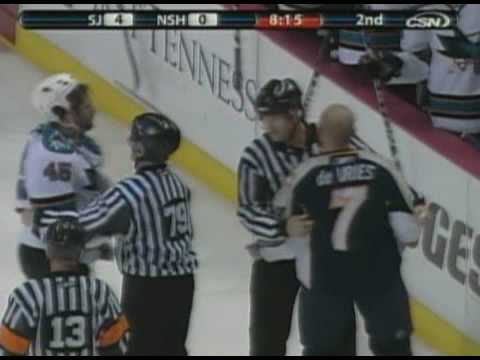 Jody Shelley vs Greg de Vries