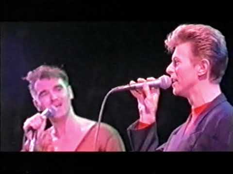 David Bowie - Morrissey Bad Mouthing Bowie - The Importance Of Being Morrissey -  2002