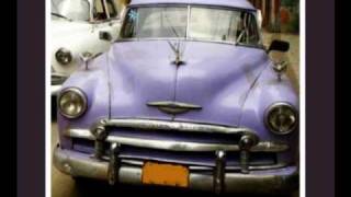 Dandeliers - Chop Chop Boom.wmv