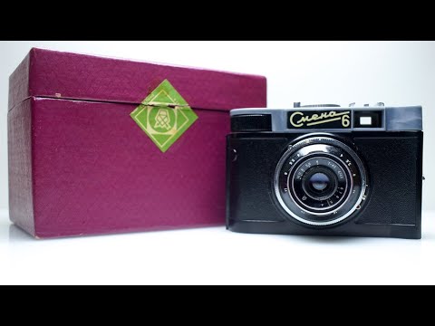 Unboxing a 56 Year Old Soviet Camera - Smena 6