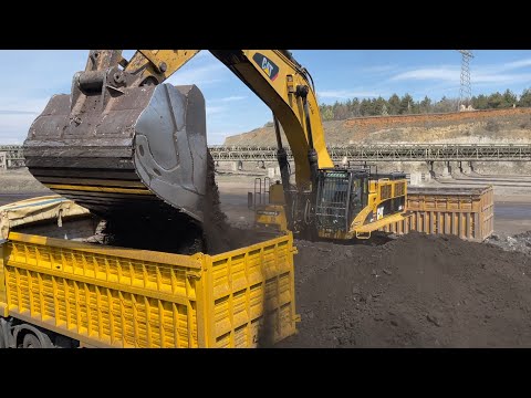 Caterpillar 385C Excavator Loading Coal On Trucks - Sotiriadis/Labrianidis Mining Works