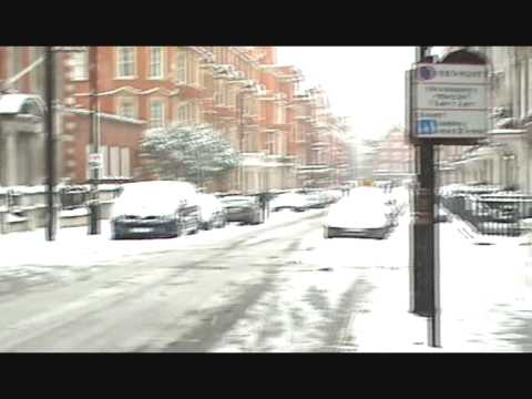 Intense Snow In Oxford Street and Mayfair, London 2009