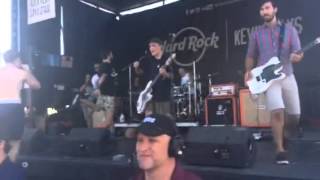 All hype, No heart by neck deep