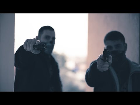 Haubi & Siya - Überfall (Official Video)