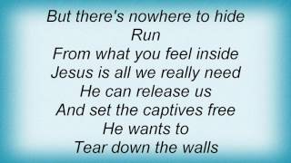 Holy Soldier - Tear Down The Walls Lyrics