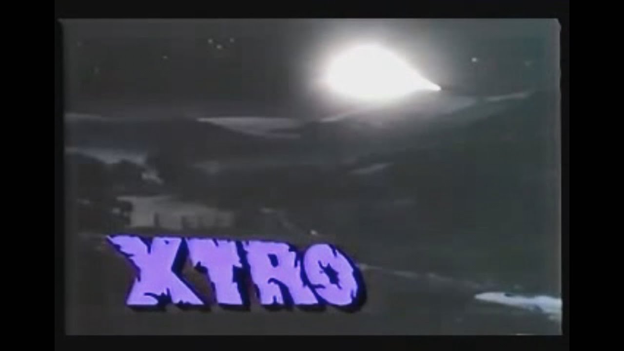 Siskel & Ebert / XTRO / 1983