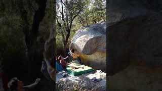 Video thumbnail of Mégaclaque, 7a+ (sit). La Jonquera