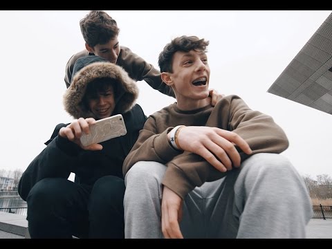 Sideflip Rail Precision | Behind The Jump | Max Barker