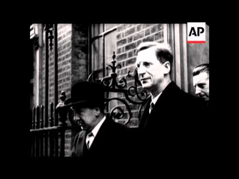 EAMON DE VALERA - IRISH STATESMAN