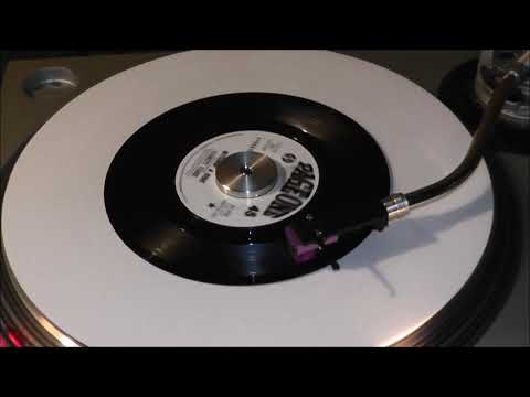 Vanity Fare - Hitchin' A Ride - 45RPM