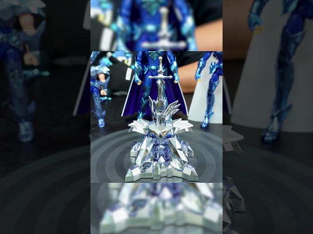 Vídeo relacionado con MERCHANDMANIA TAZA NEGRA SEIYA ARMADURA DE ODIN color mug