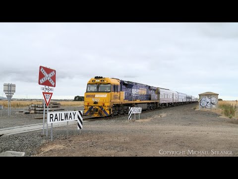 9322 Leading 6MA8 "The Overland" Passenger Train At Railway Crossing (20/1/2023) - PoathTV Railways