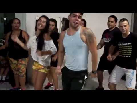 Coreografia Mc Sapão -- Rei do Baile (feat. Mc Guimê e Mr Catra), Com Paquito de Jampa