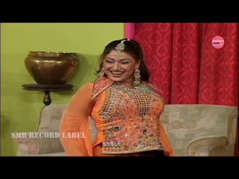 MERA TAN MAN PYASA | PAKISTANI STAGE DANCE - PUNJABI SONG NASEEBO LAL | SMB