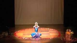 Pushpanjali - apresentação de dança indiana