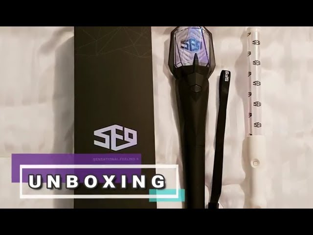 Vídeo relacionado con FNC Entertainment [Light Stick] SF9 Official LIGHTSTICK + Extra Photocards Set [White ver.]