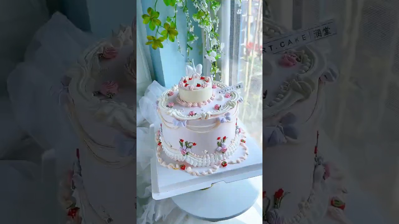 Vintage Style Cake #Cake Decorating Ideas