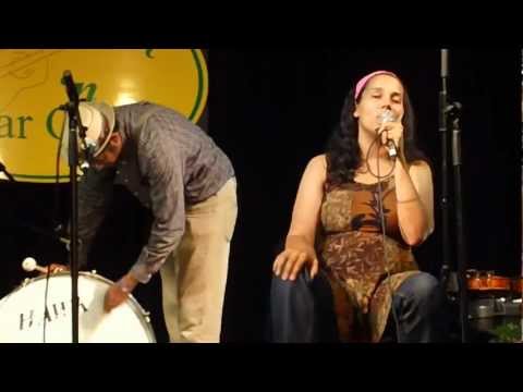 CAROLINA CHOCOLATE DROPS ~ Scottish Mountain Tunes @ Musicfest 'n Sugar Grove NC - July 14 2012