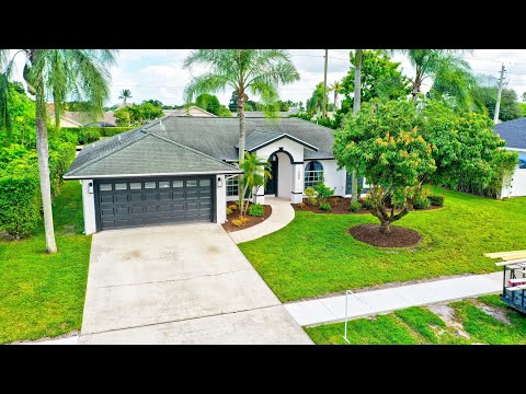 1588 Farmington Avenue | Wellington Real Estate