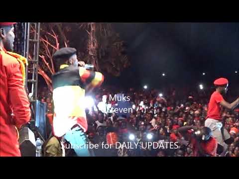 LIL PAZO YASSIZZA BOBI WINE ENSEKO WEYAGEZEZAKO OKUYIMBA OLUYIMBA LWA KYARENGA-Wolokoso wa Bayimbi