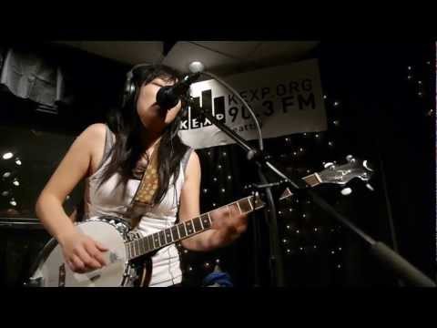 Thao & The Get Down Stay Down - Holy Roller (Live on KEXP)