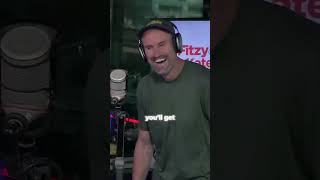 Download lagu Rap Battle: 360 vs Fitzy mp3