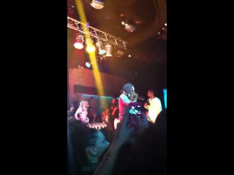 Yong chang Mc à l'Acropol