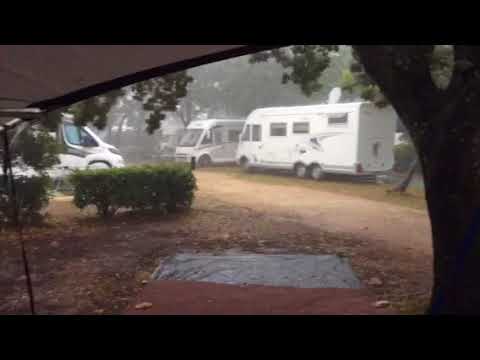 Regenschauer Camping Ulika 2017