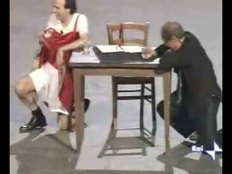 Roberto Benigni - Rockpolitik 2005 - Lettera di scuse a Berlusconi con Adriano Celentano COMPLETO