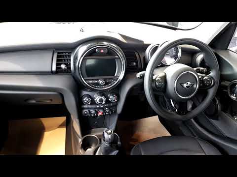 - 2019 MINI Cooper 5 Door Hatch 25,800