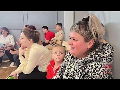 Весёлые старты в Порожской школе: девчата против ребят