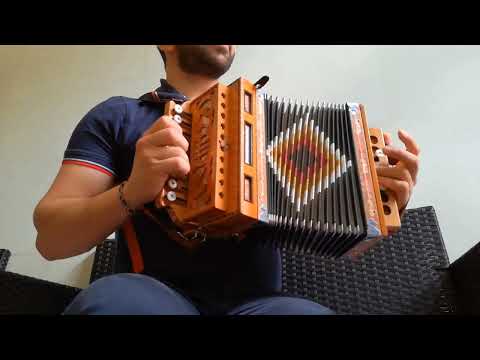 Esercizi facili per imparare a suonare l'organetto - Tarantella calabrese